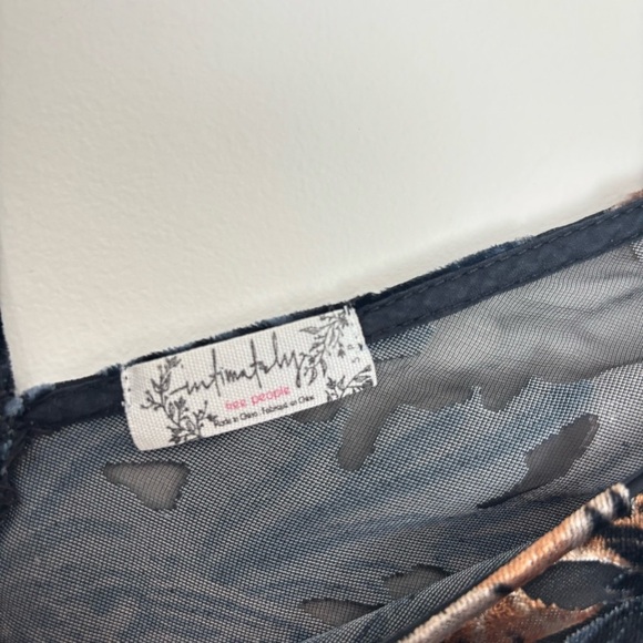 Free People Intimately Velvet Burnout Hanky Hem Slip Dress S - Picture 9 of 10